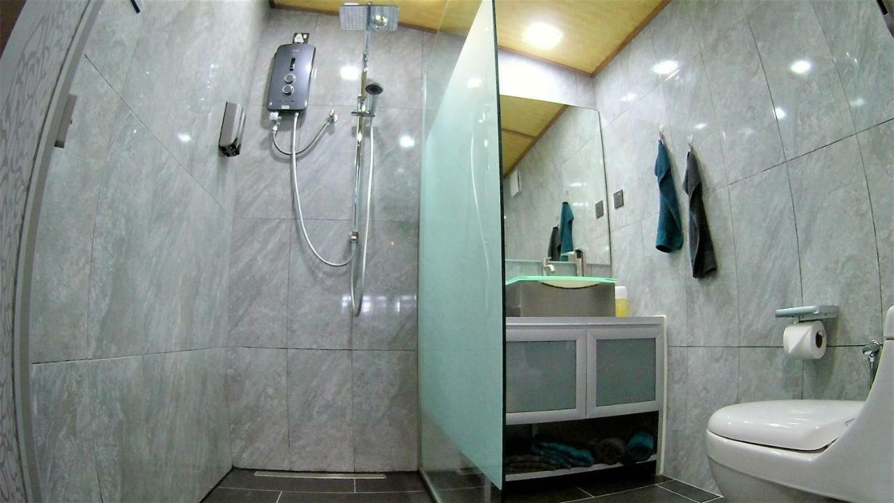 Sabandy House B&B Padang Mat Sirat ภายนอก รูปภาพ